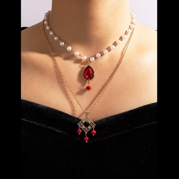 Jewelry - Ruby Rhinestone, Pearl & Charm Necklace